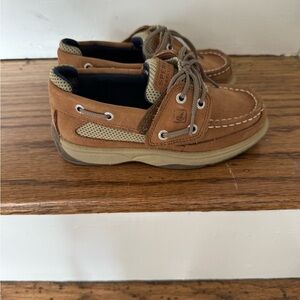 Sperry boys boat shoes